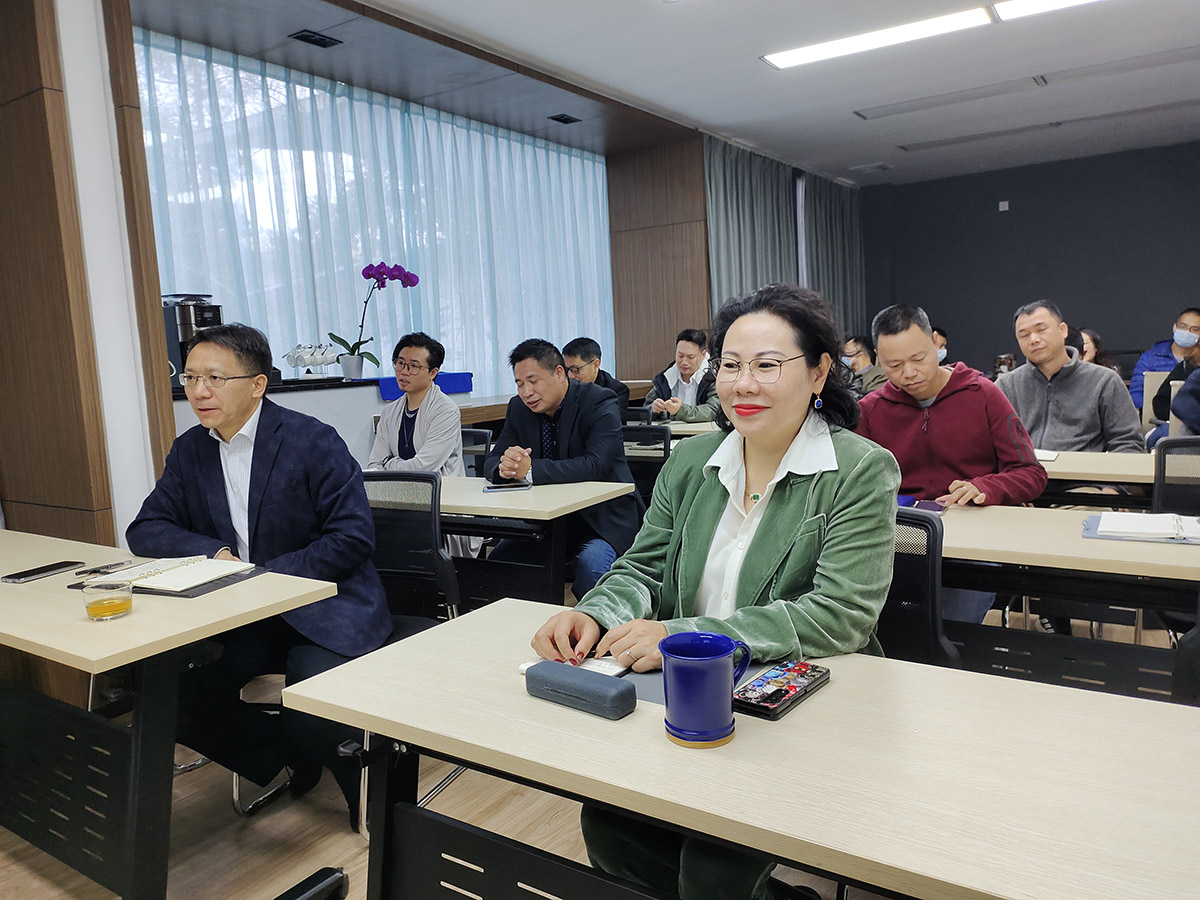 公司目标责任制实施签订大会 公司目标责任制实施签订大会